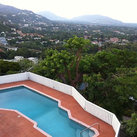 Hill Top Kingston Jamaica מראה חיצוני תמונה