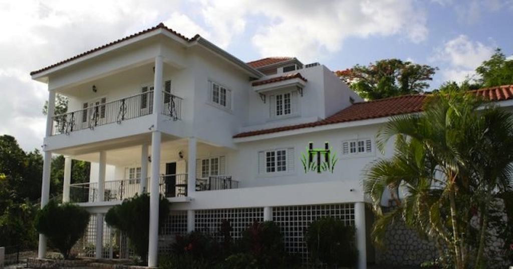 Hill Top Kingston Jamaica מראה חיצוני תמונה